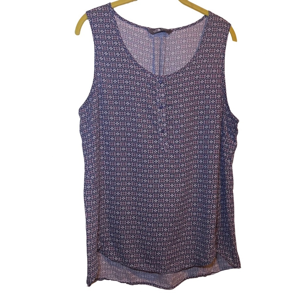 The North Face Purple Patterned Sleeveless Blouse